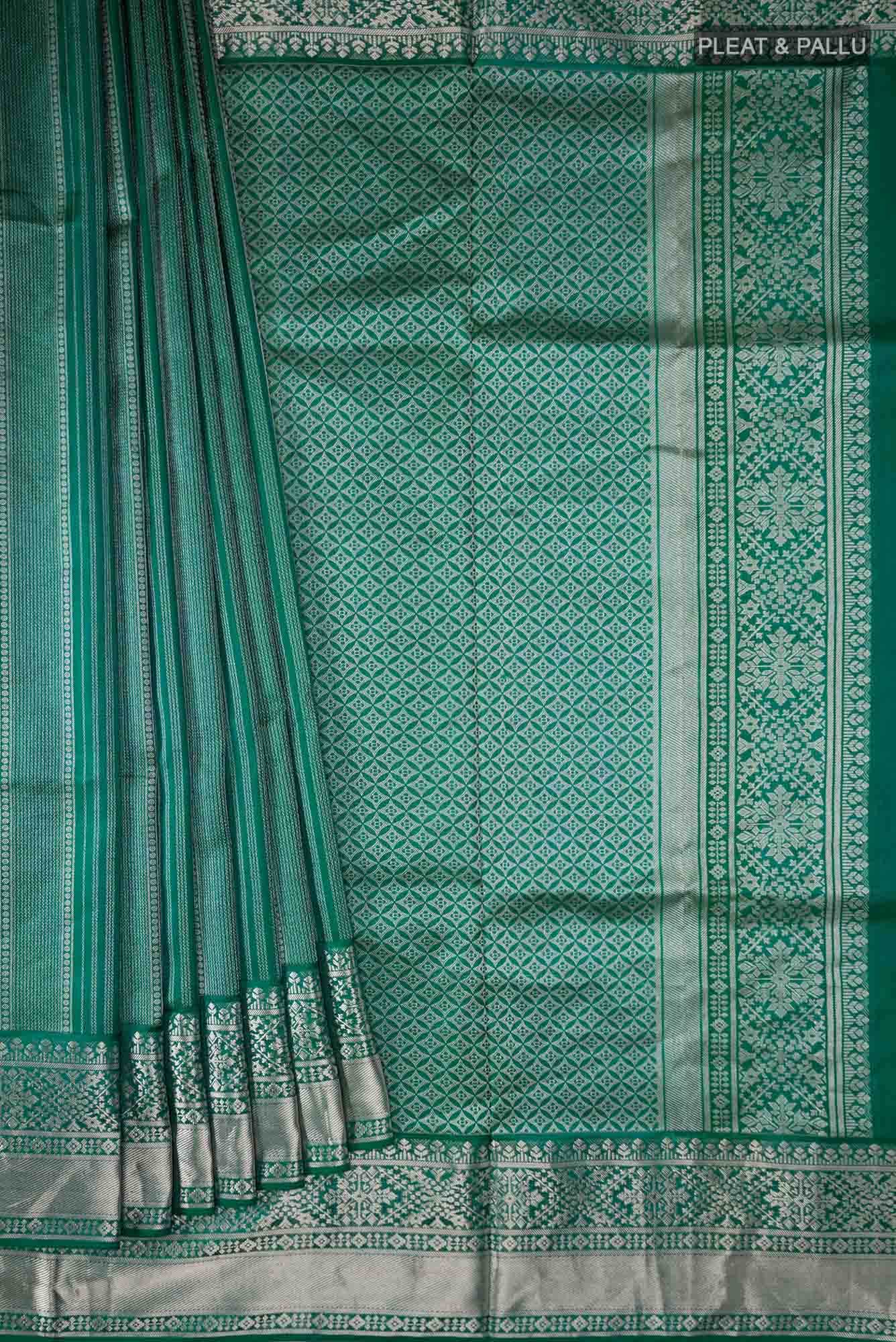 Green Soft Silk Saree - Image 2