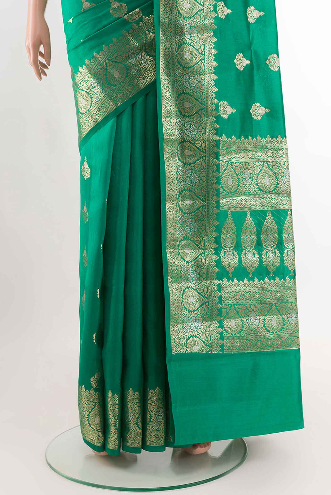 Green Tussar Silk Saree - Image 3
