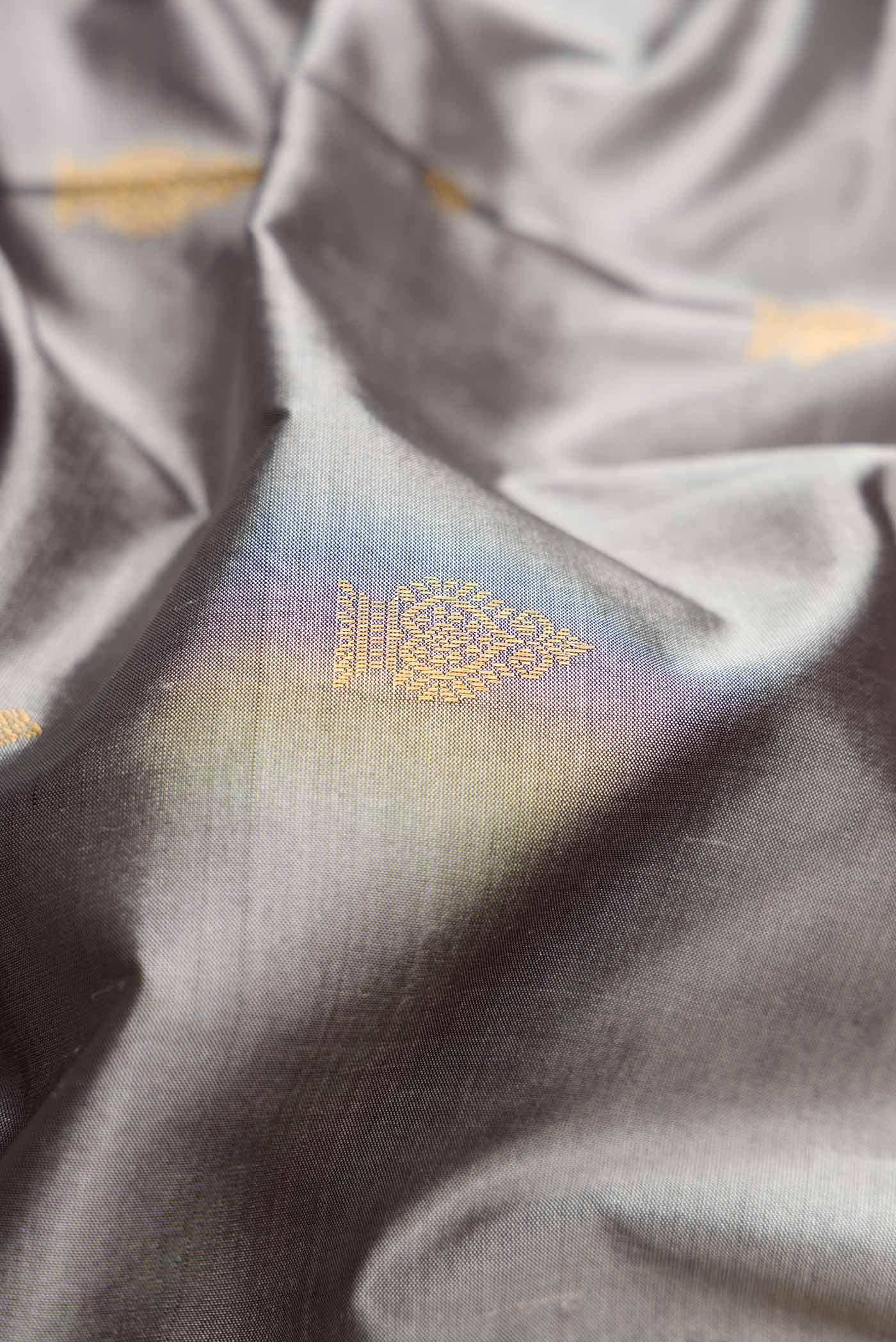 Grey Bangalore Silk Saree - Image 2