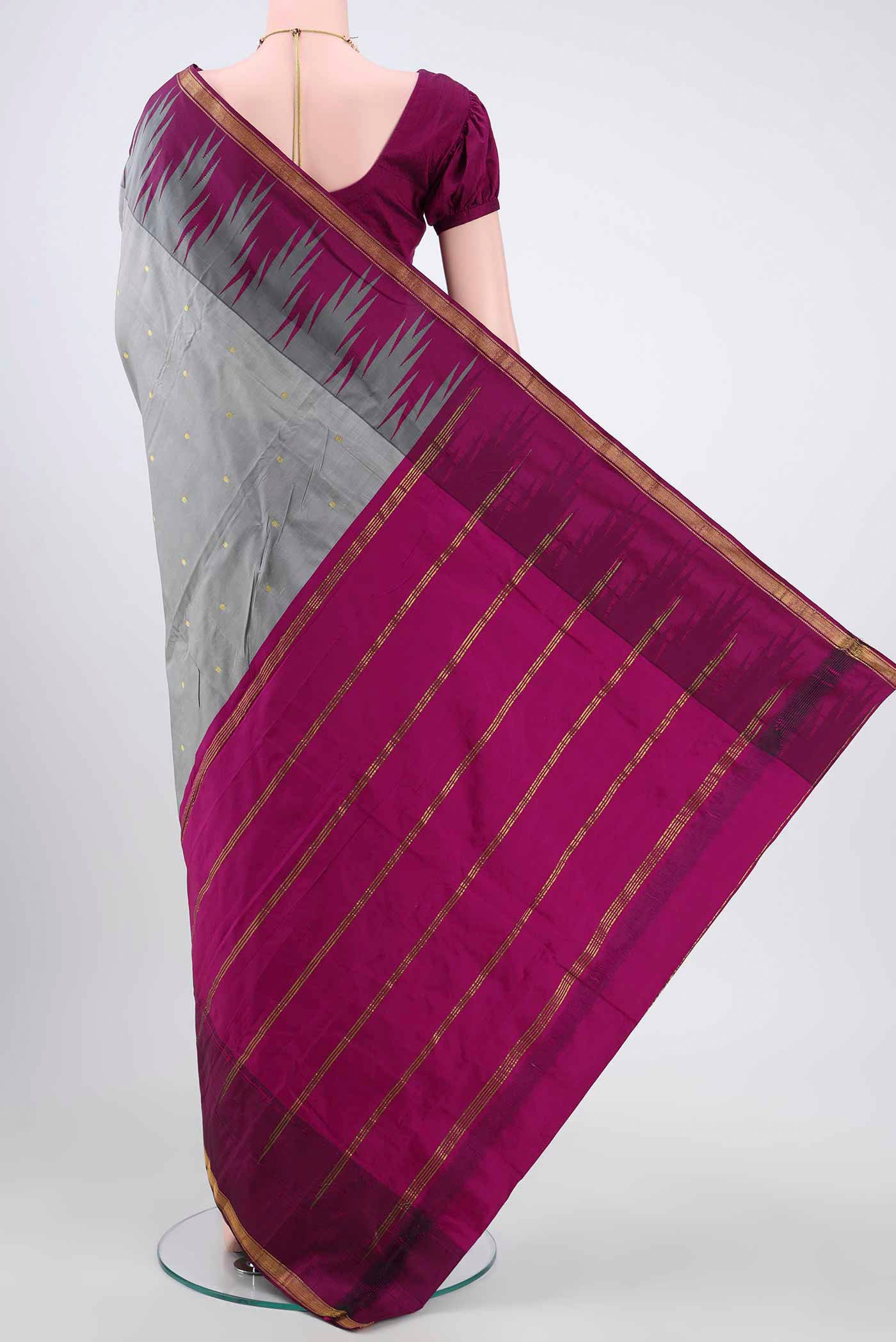 Grey Blended Bangalore Silk Saree - Image 3