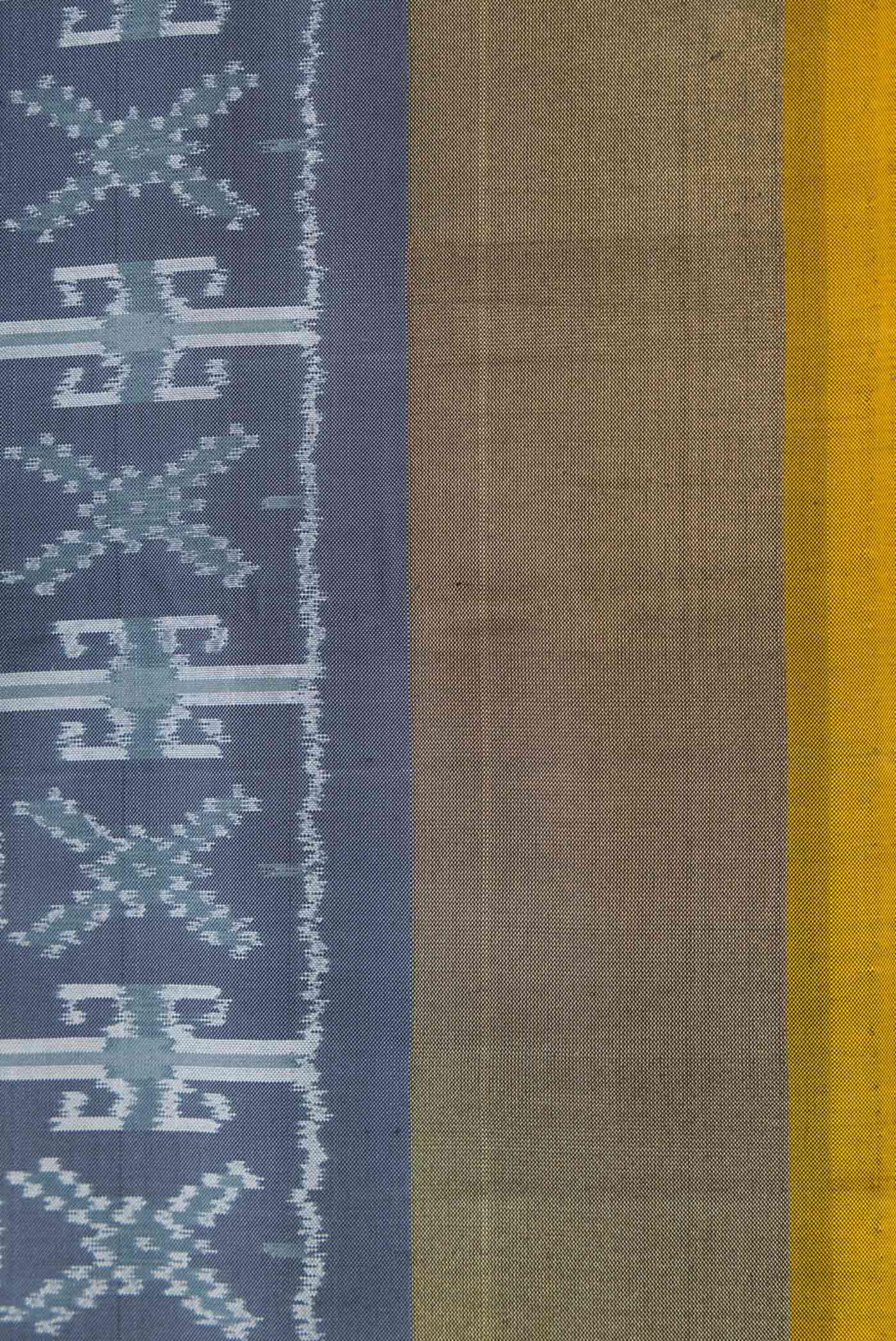 Grey Dual Tone Double Ikat Saree - Image 3