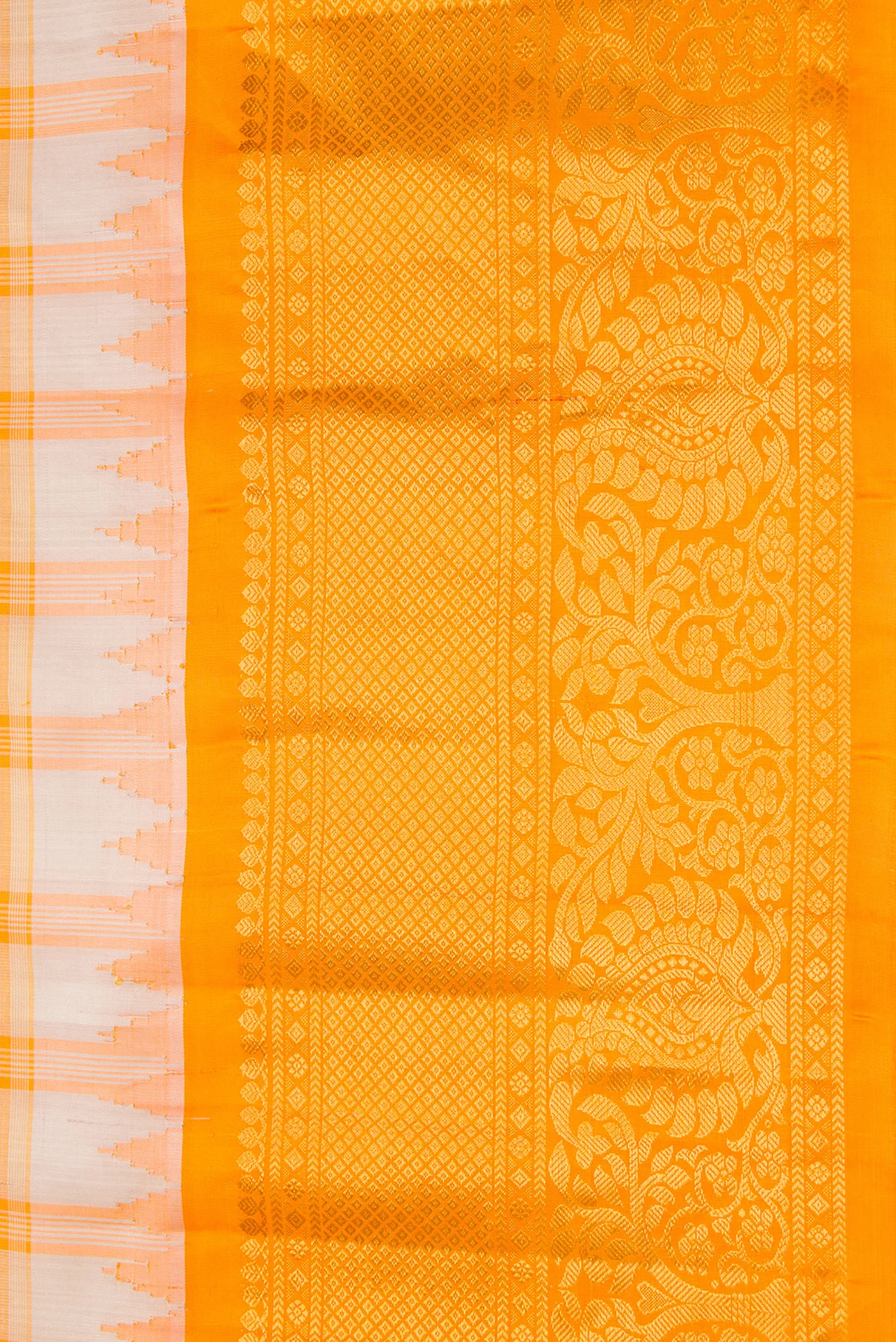 Grey Gadwal Silk Saree - Image 3