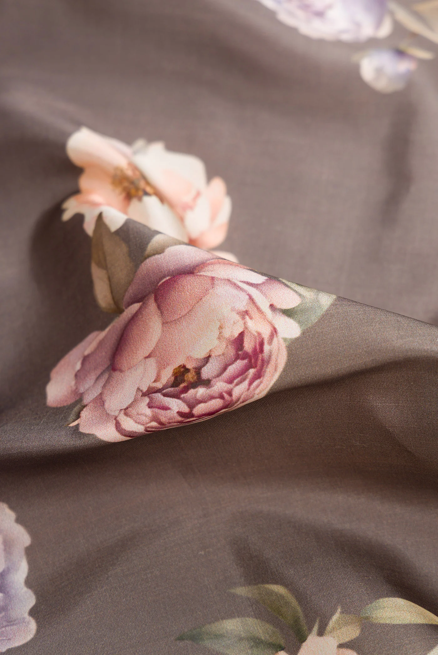 Grey Kanchipuram Silk Saree - Image 2