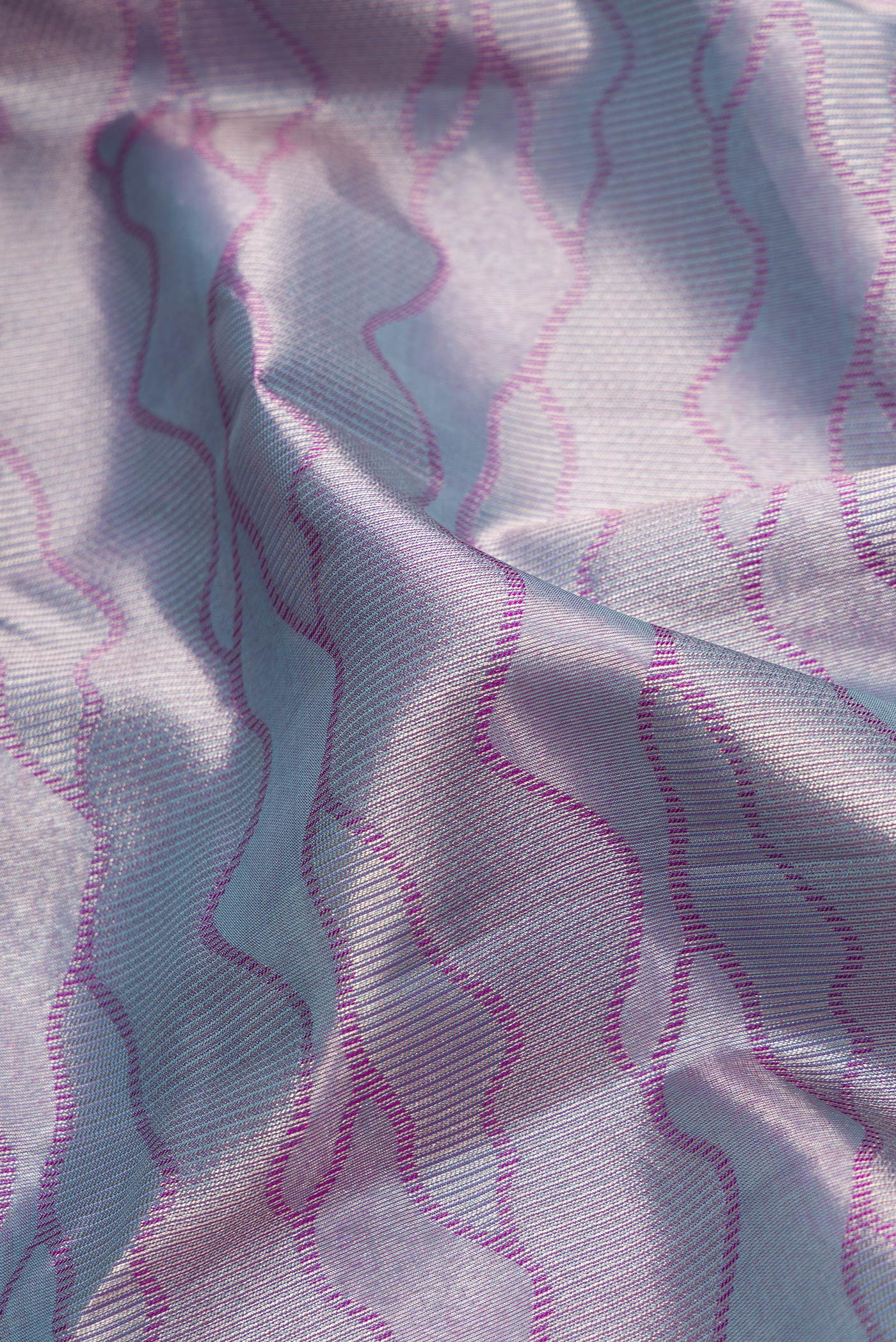 Lilac Kanjivaram Tissue Silk Saree - Image 2