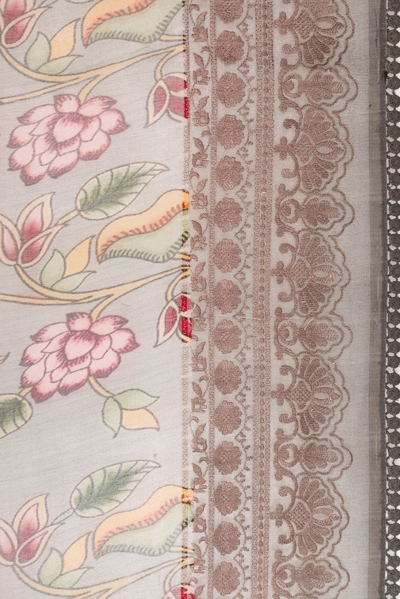 Grey Organza Silk Saree - Image 3