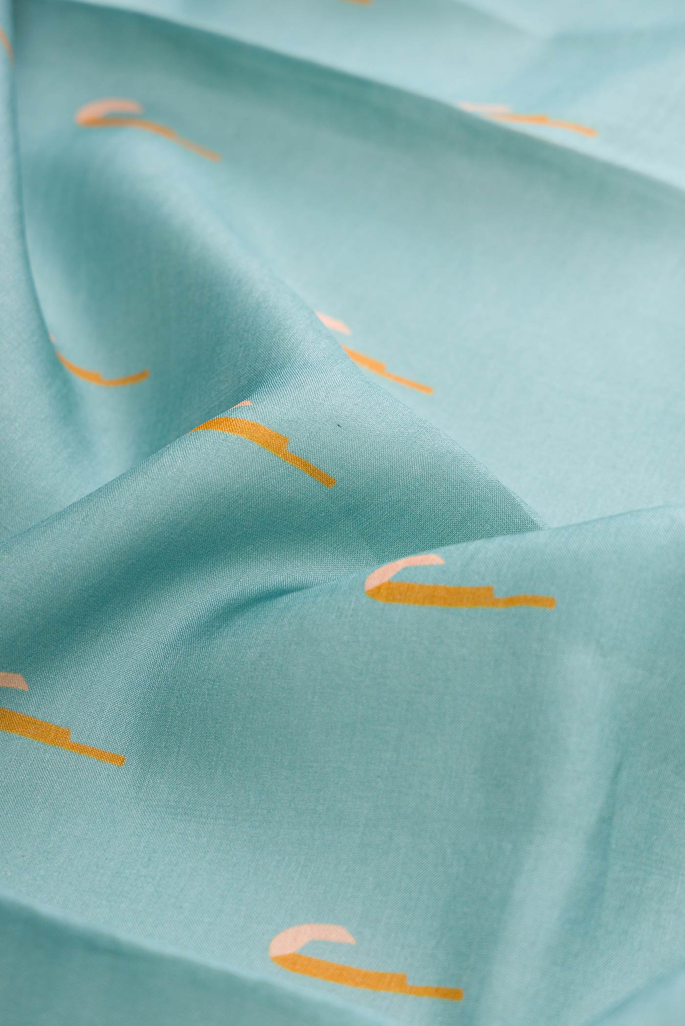 Grey Dual Tone Tussar Silk Saree - Image 2