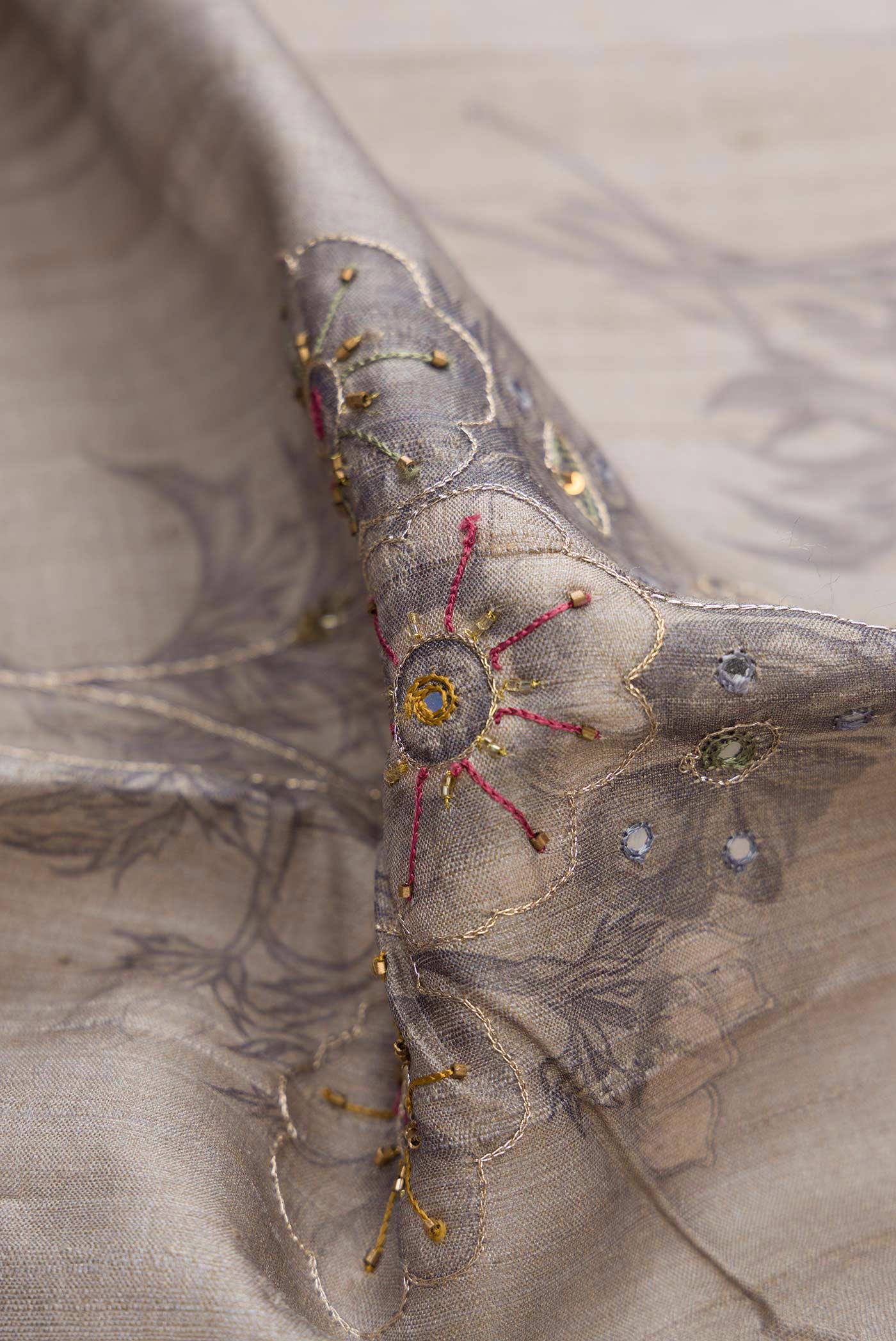 Grey Dual Tone Tussar Silk Saree - Image 2
