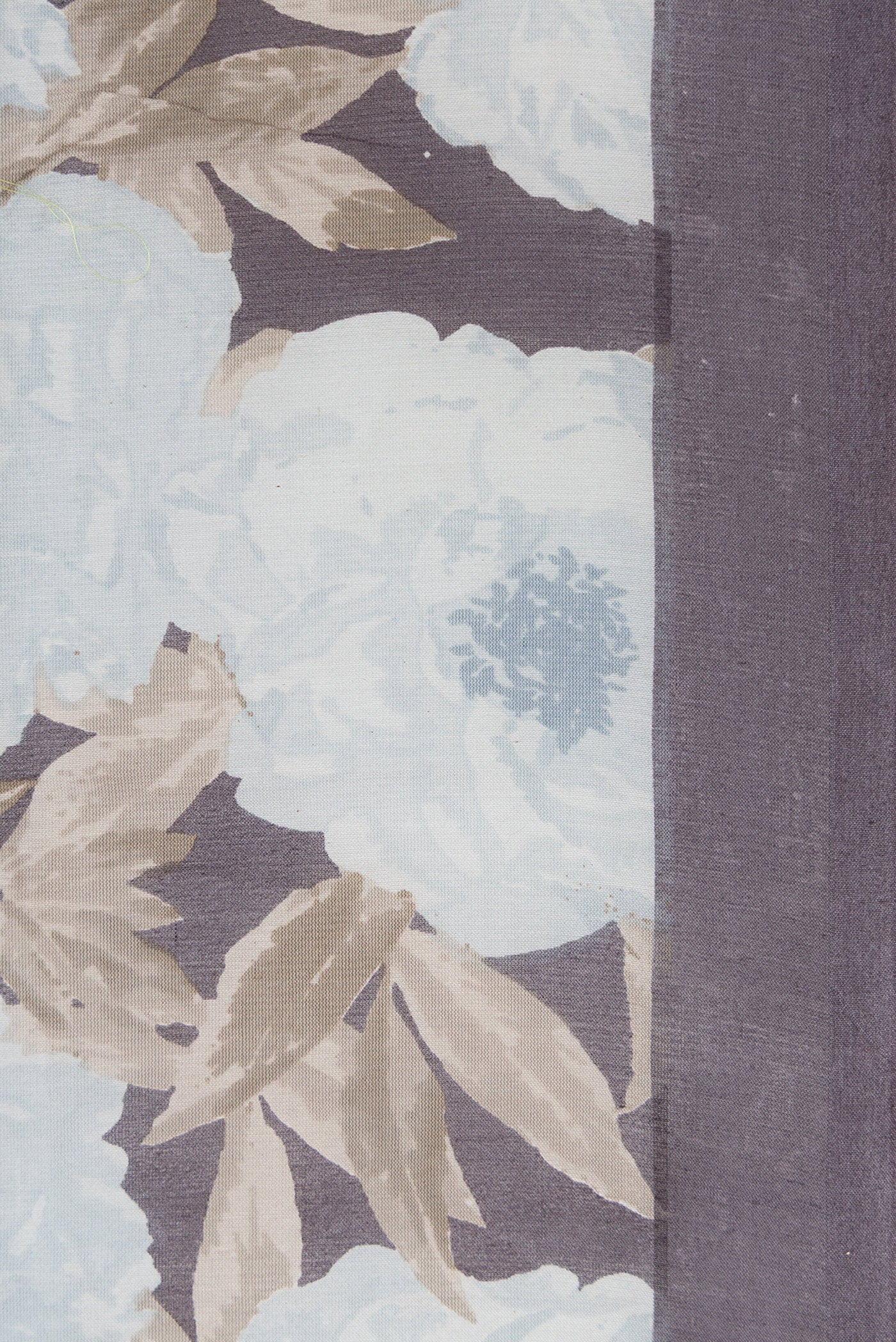 Grey Tussar Silk Saree - Image 3