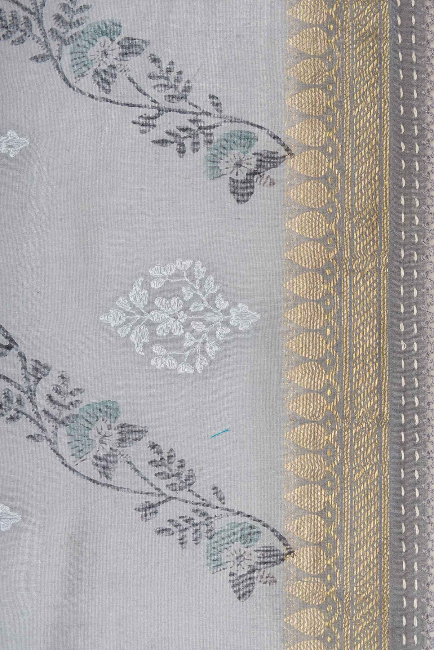 Grey Dual Tone Tussar Silk Saree - Image 3