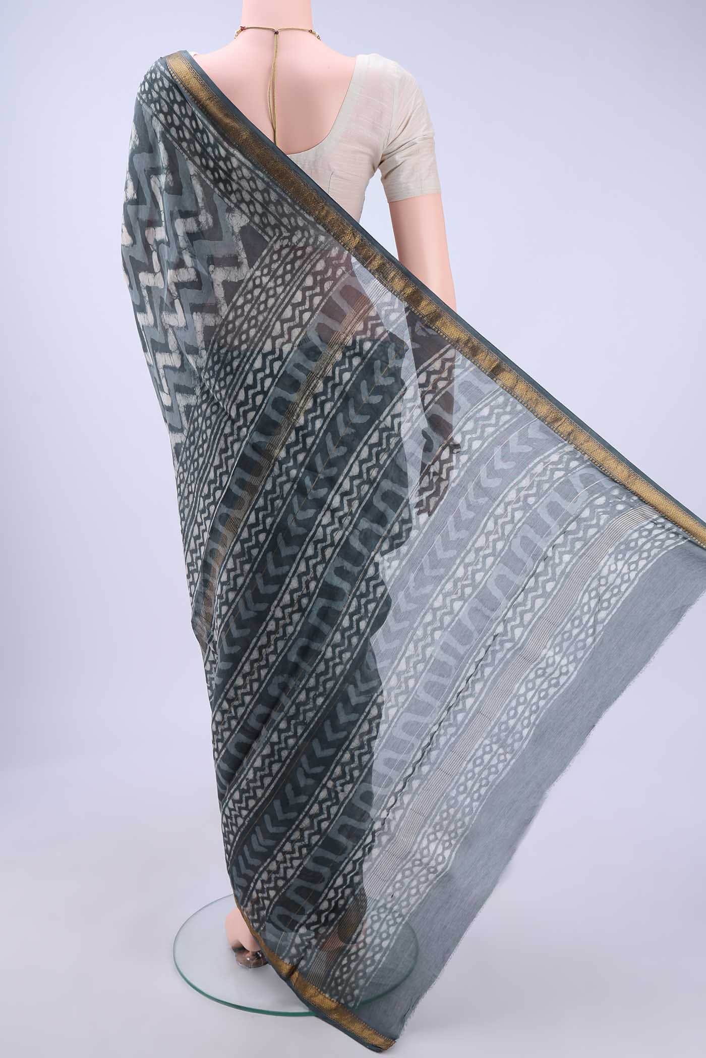 Grey Maheshwari Silk Cotton Saree - Image 2