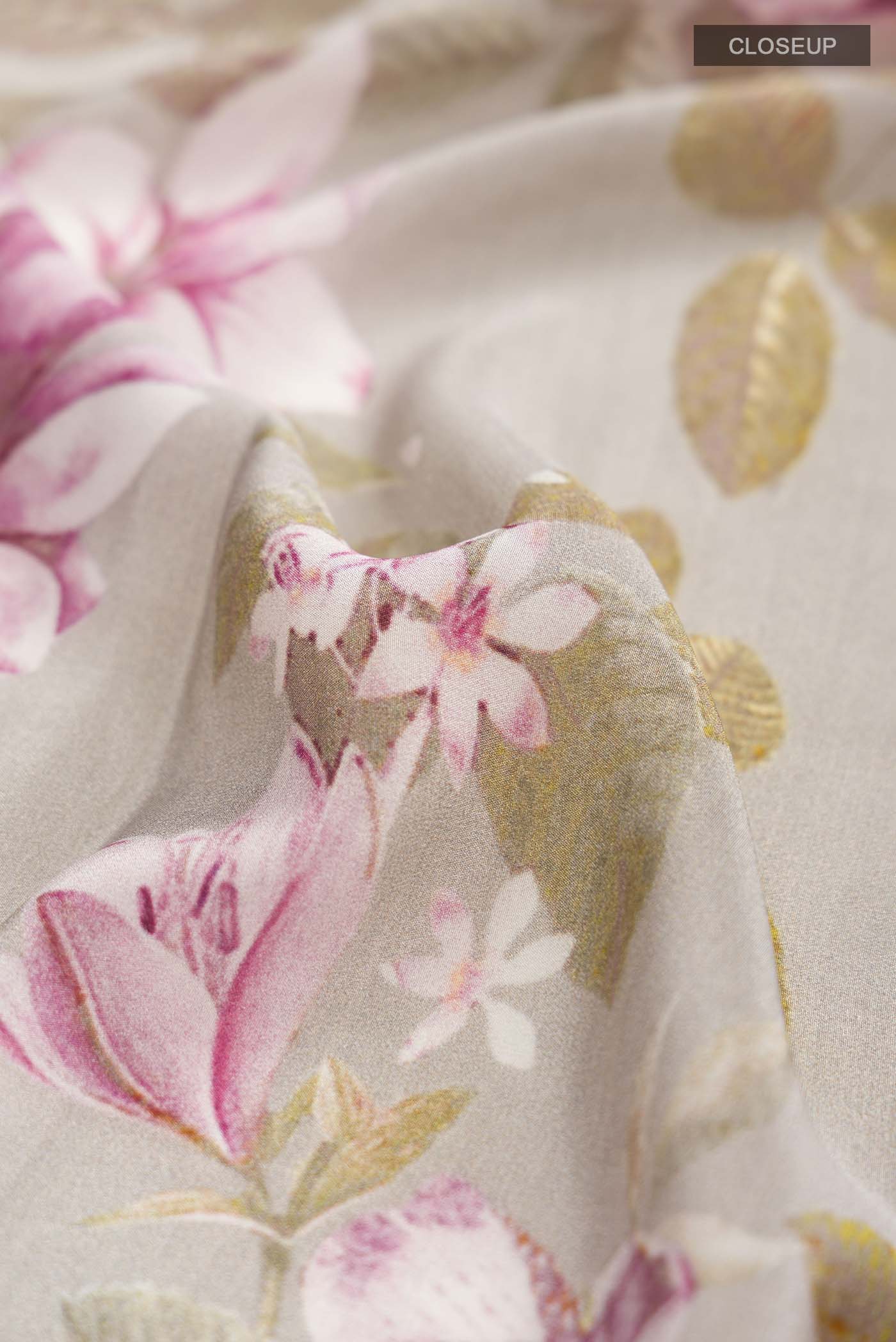 Grey Mysore Crepe Saree - Image 2