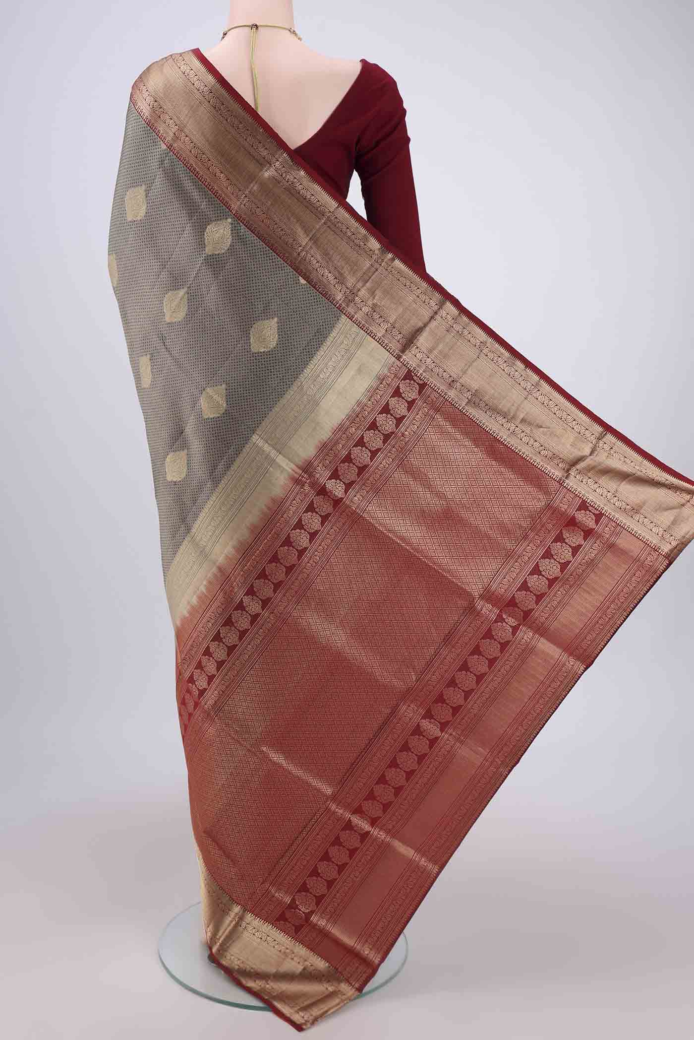 Grey Soft Silk Saree - Image 3