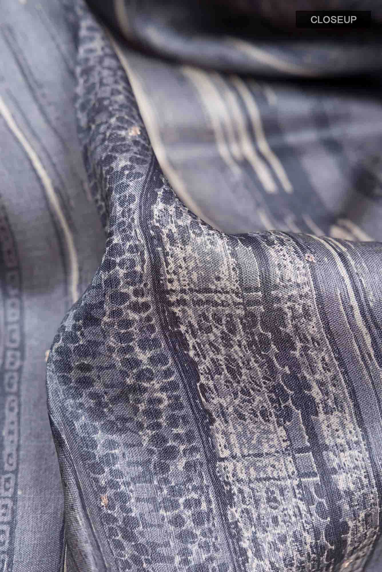 Grey Tussar Saree - Image 2