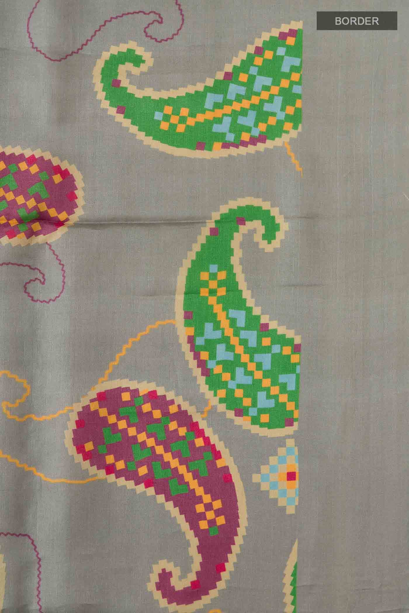 Grey Tussar Silk Saree - Image 4