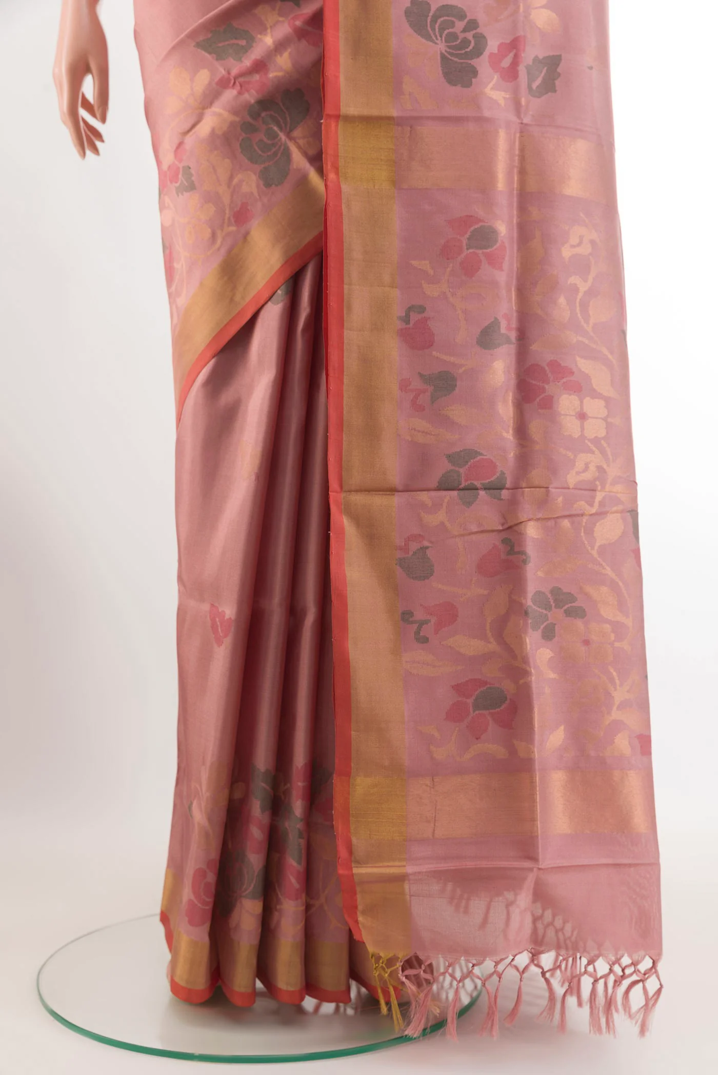 Rose Gold Uppada Silk Saree - Image 3