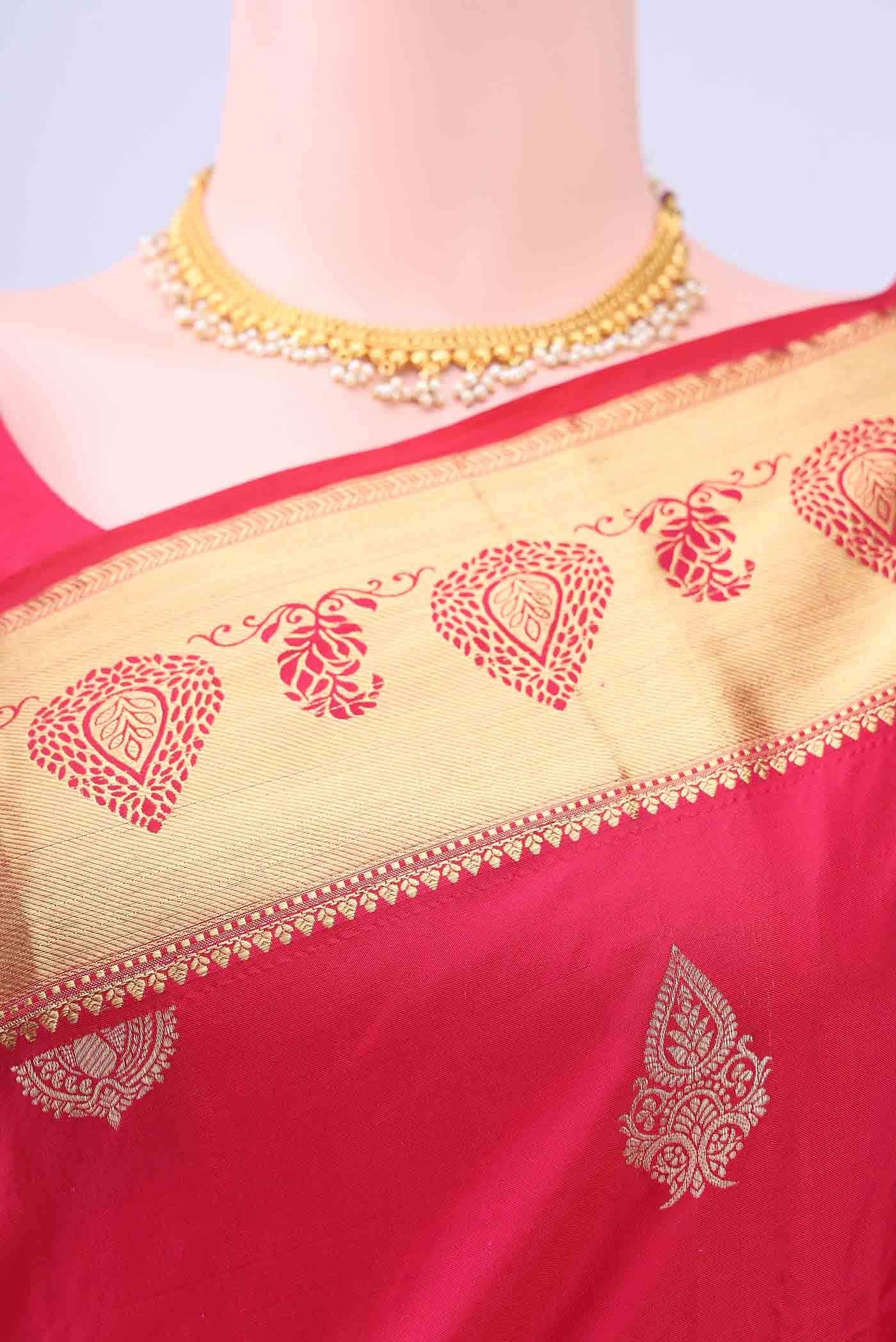 Imperial Red Blended Bangalore Silk Saree - Image 3