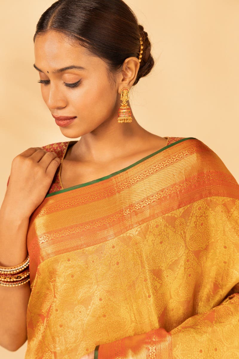 Inakili-Red Kanchipuram Silk Saree - Image 3