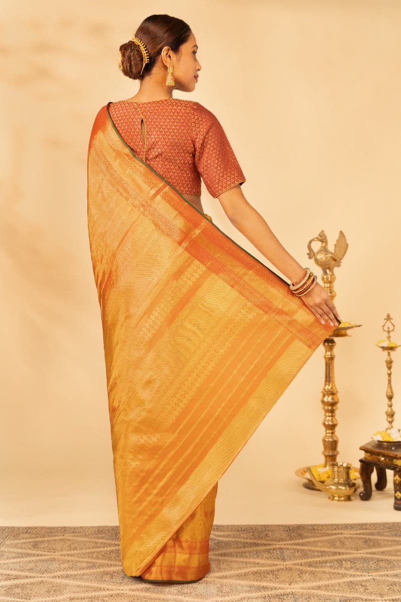 Inakili-Red Kanchipuram Silk Saree - Image 6