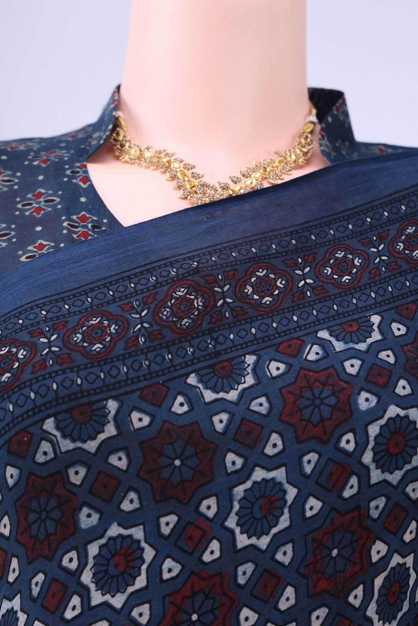 Indigo Cotton Saree - Image 3