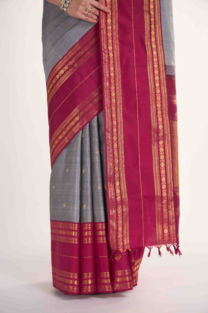 Kamala-Pure Silk Pure Gold Zari Grey Kanchipuram Saree - Image 7