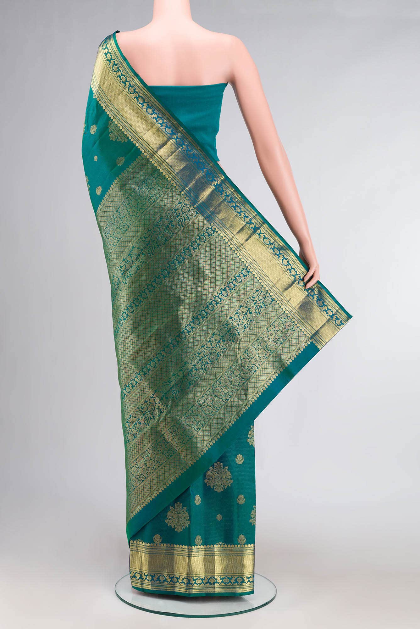 Kavini-Blue with Green Dual Tone Kanchipuram Silk Saree - Image 11