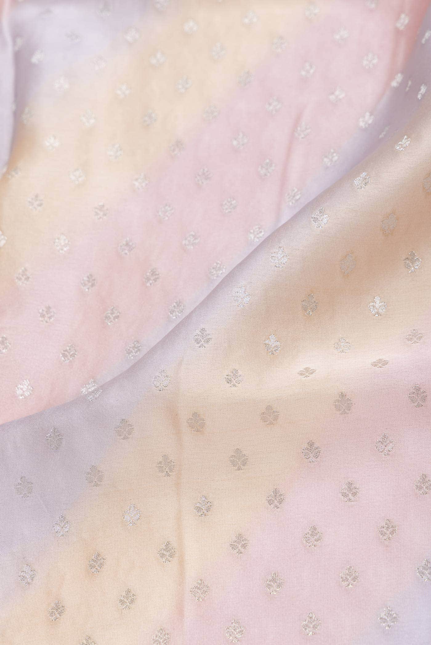 Lavender Dual Tone Satin Crepe Saree - Image 2