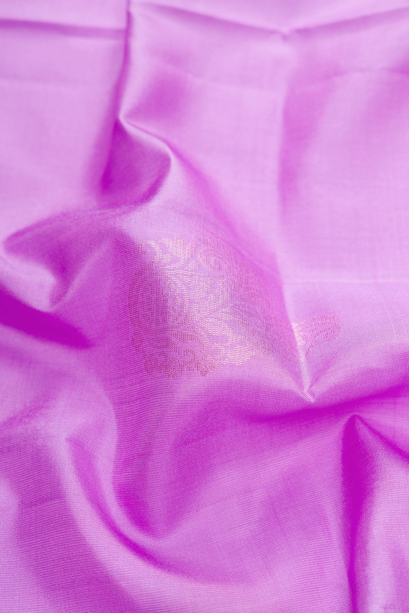 Lavender Dual Tone Soft Silk Saree - Image 2