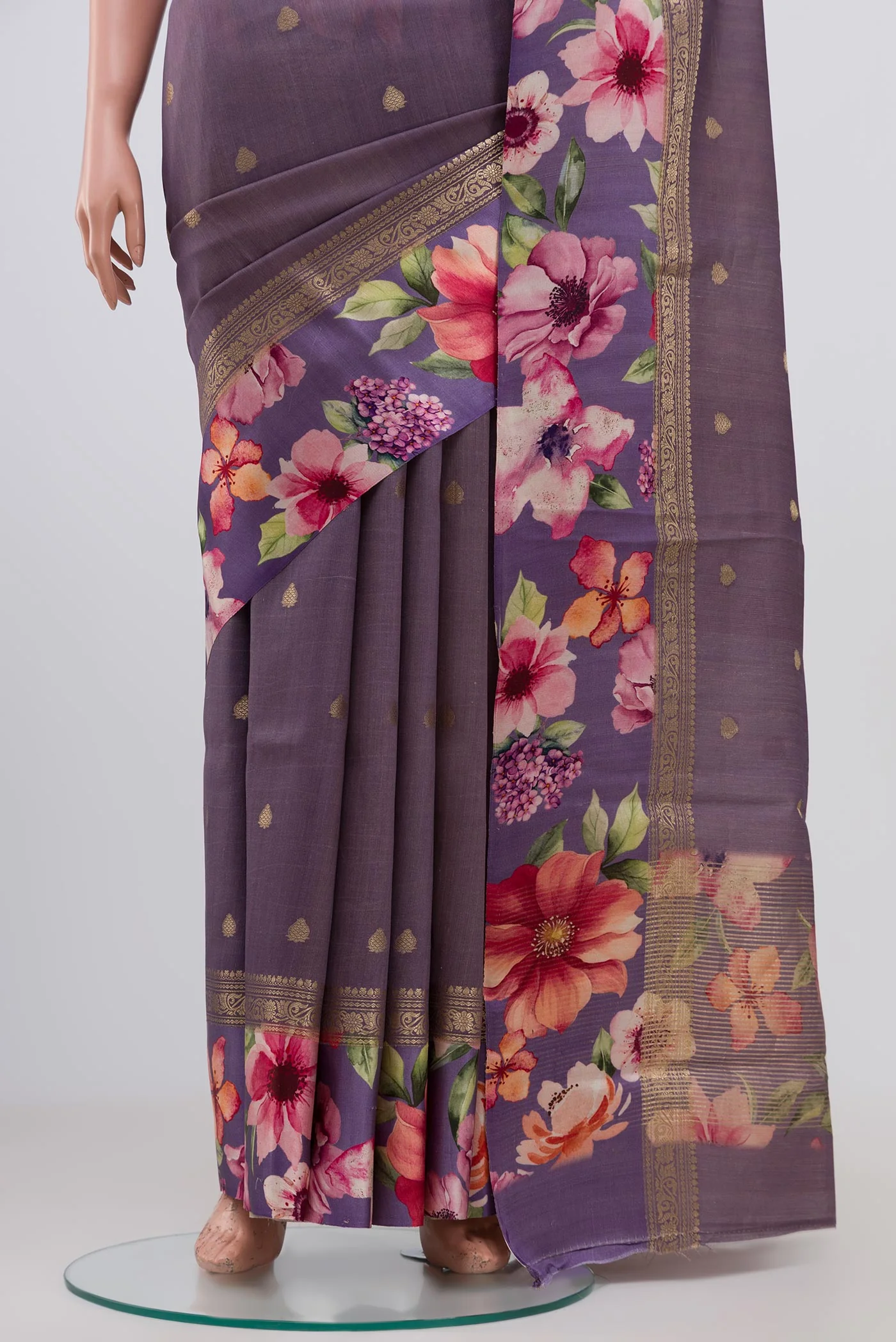 Lilac Tussar Silk Saree - Image 3