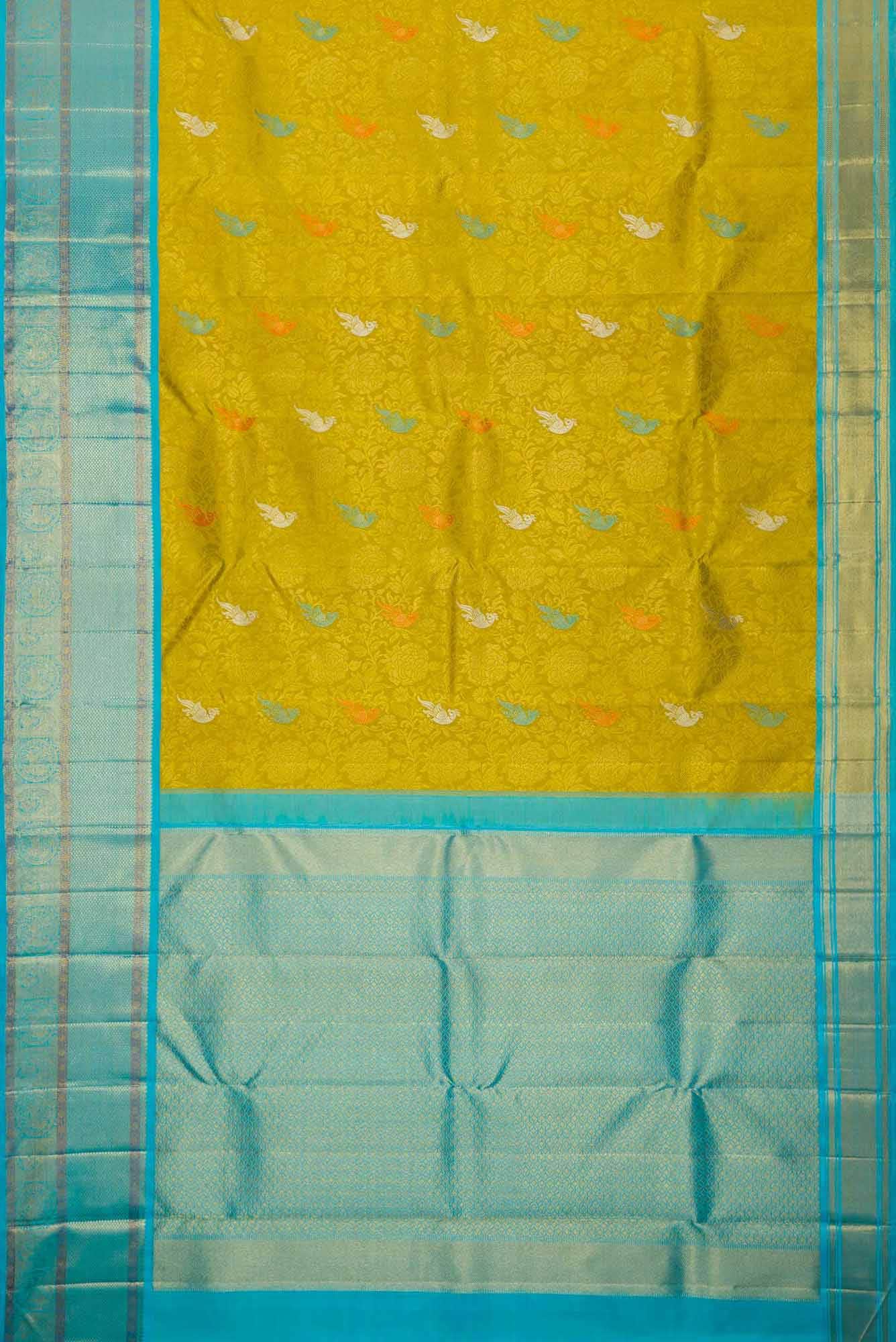 Pure Silk Pure Zari Lemon Yellow Dual Tone Kanjivaram Saree - Image 4