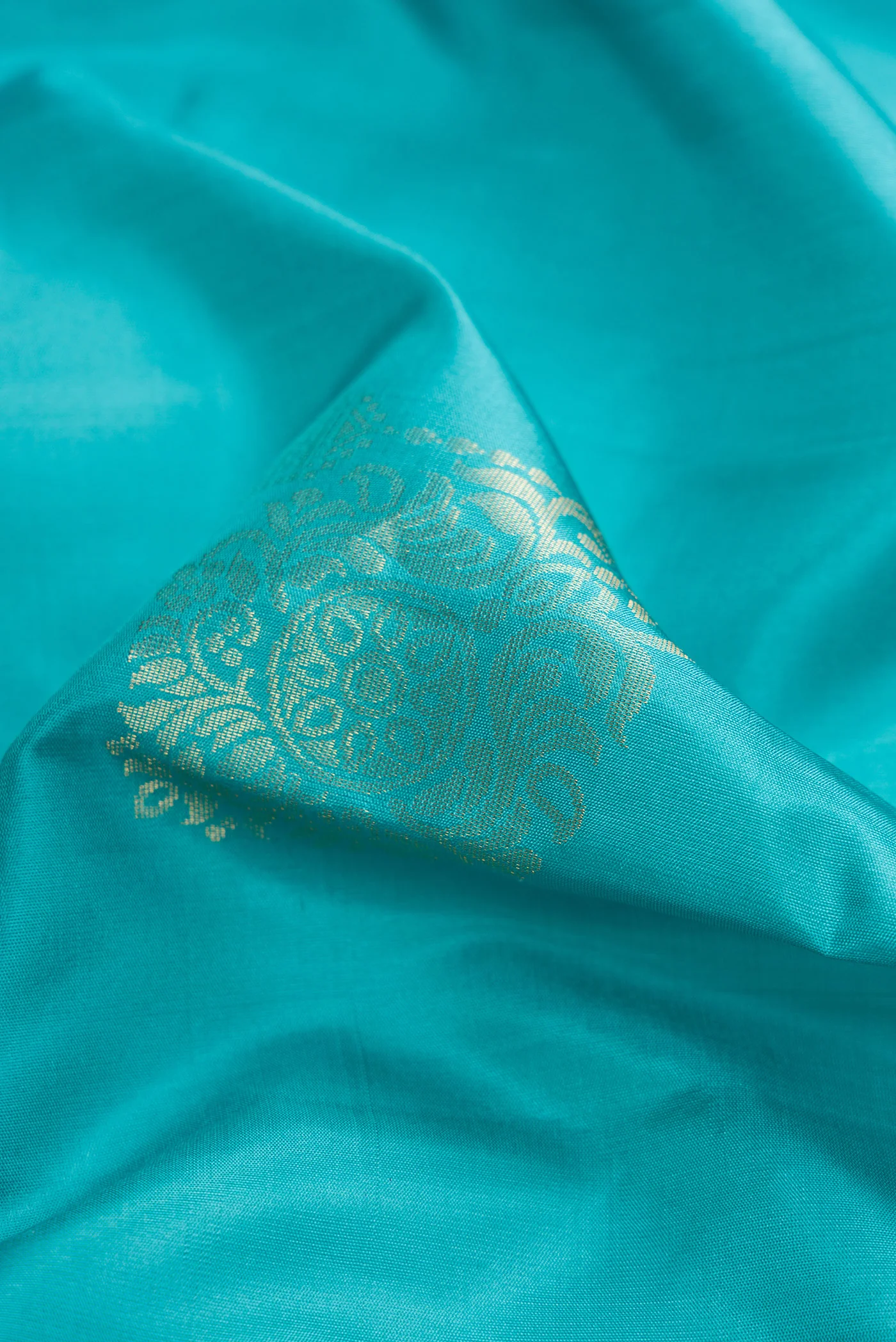Light Blue Soft Silk Saree - Image 2