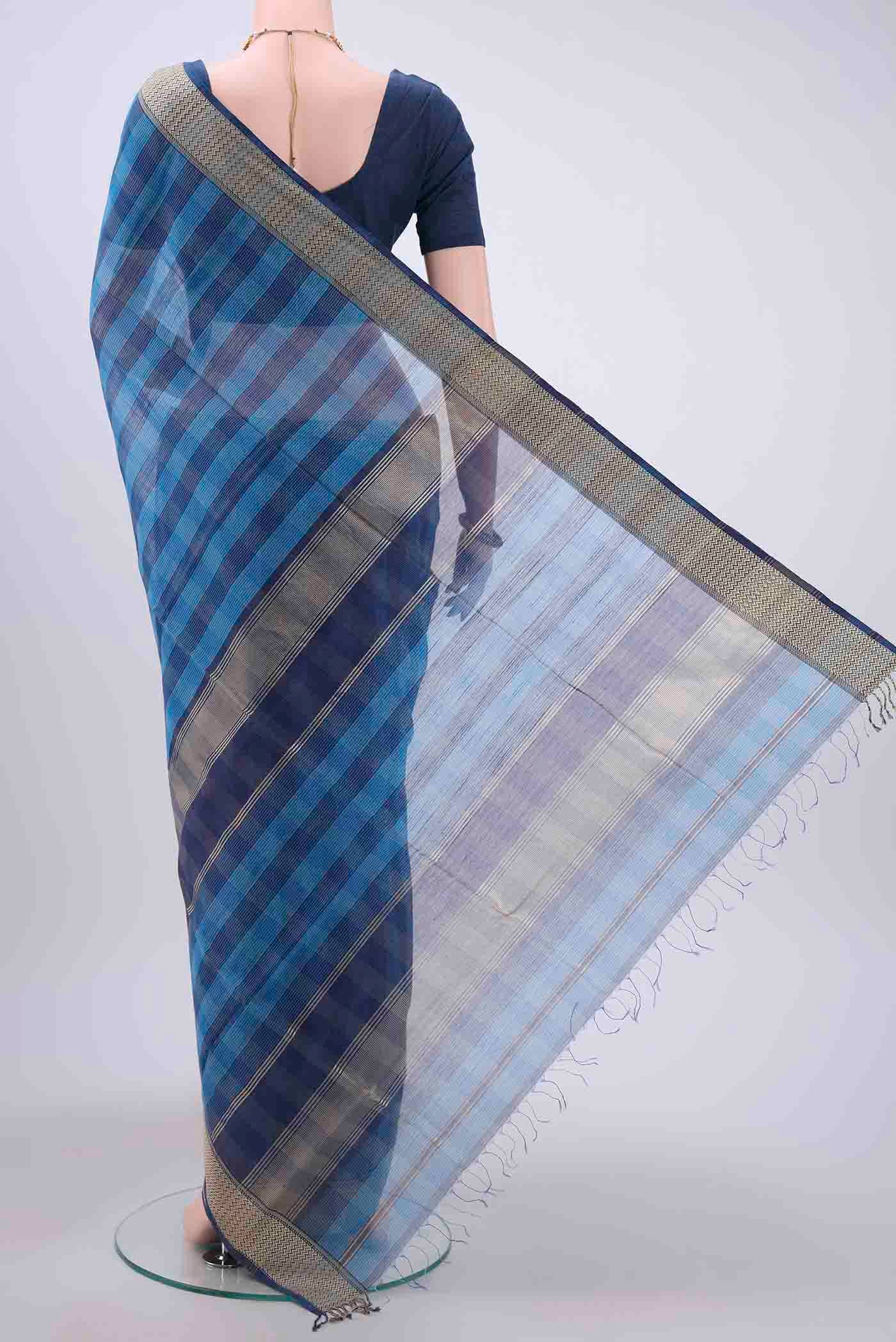 Light Blue Maheshwari Silk Cotton Saree - Image 3