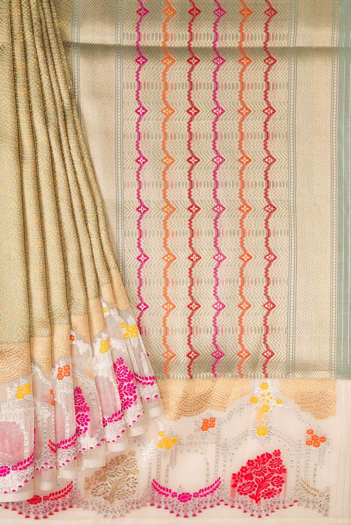 Pure Silk Pure Zari Gold Banarasi Saree - Image 8