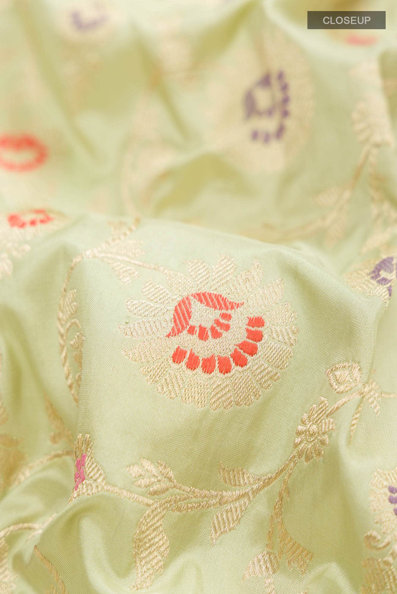 Pure Silk Pure Zari Light Green Banarasi Saree - Image 3