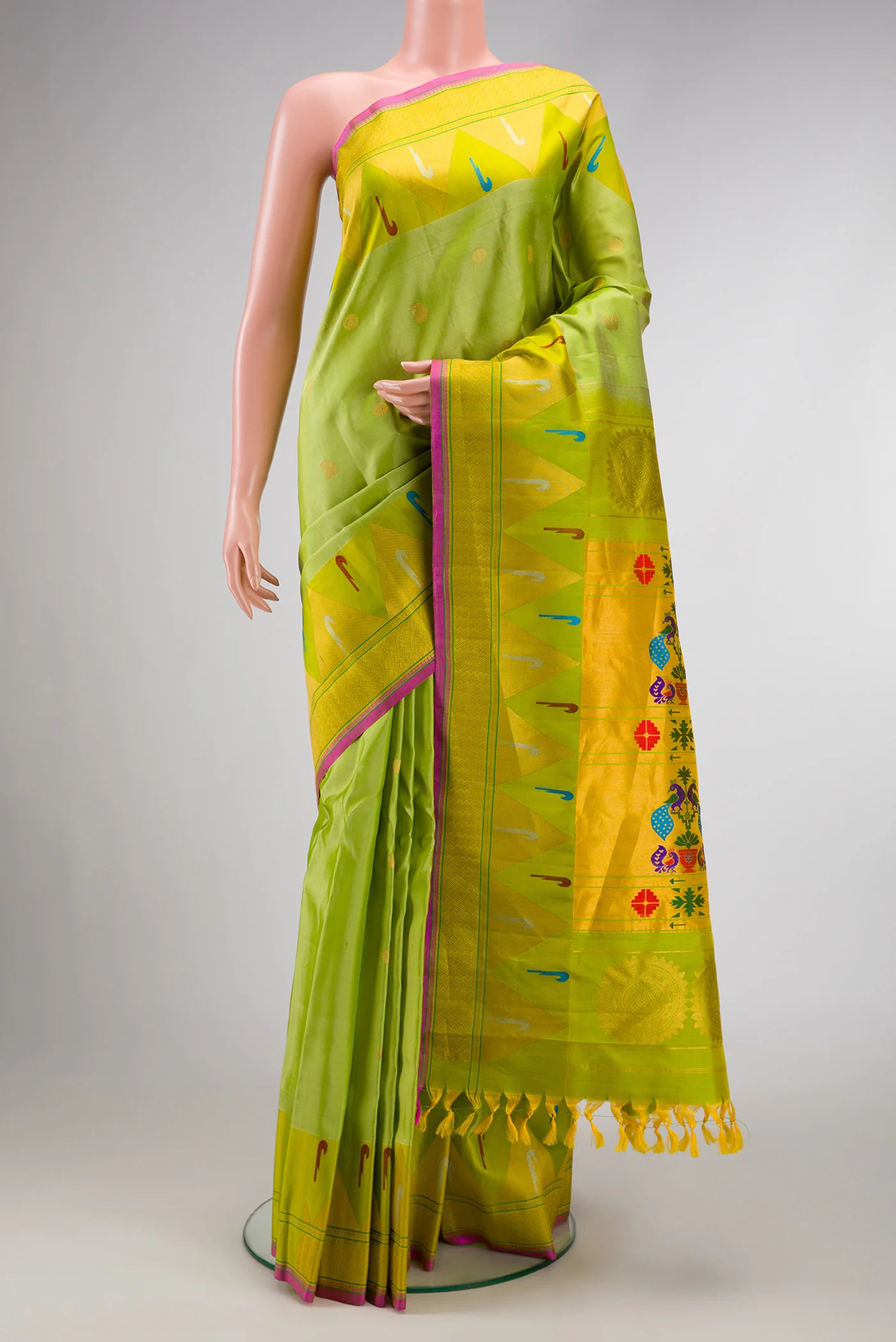 Light Green Gadwal Silk Saree