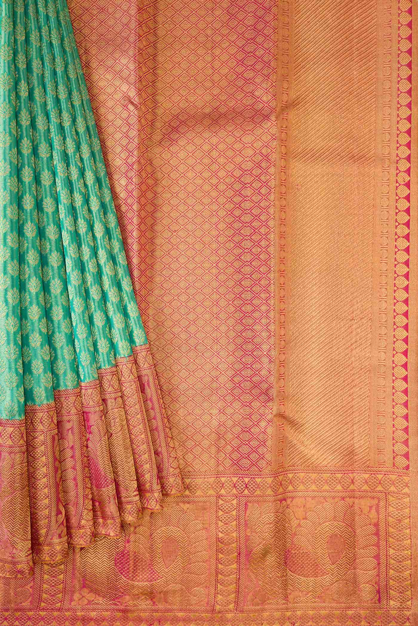 Light Green Kanchipuram Tissue Silk Saree - Image 8