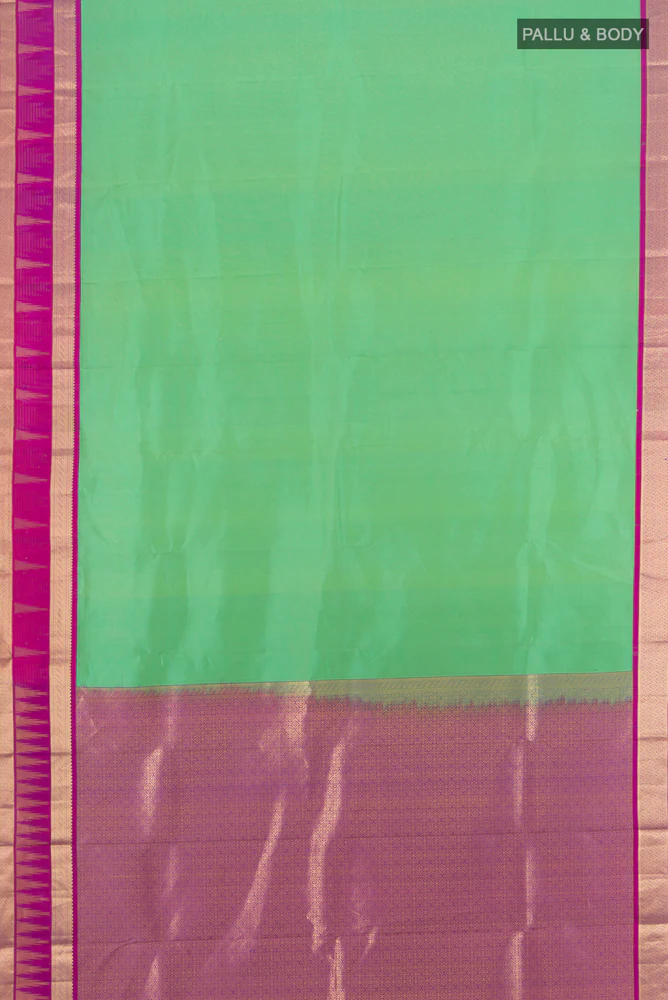 Green Kanjivaram Silk Saree - Image 5