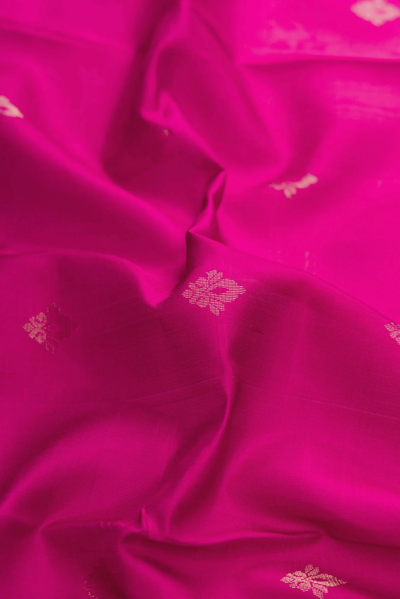 Light Magenta Dual Tone Soft Silk Saree - Image 2