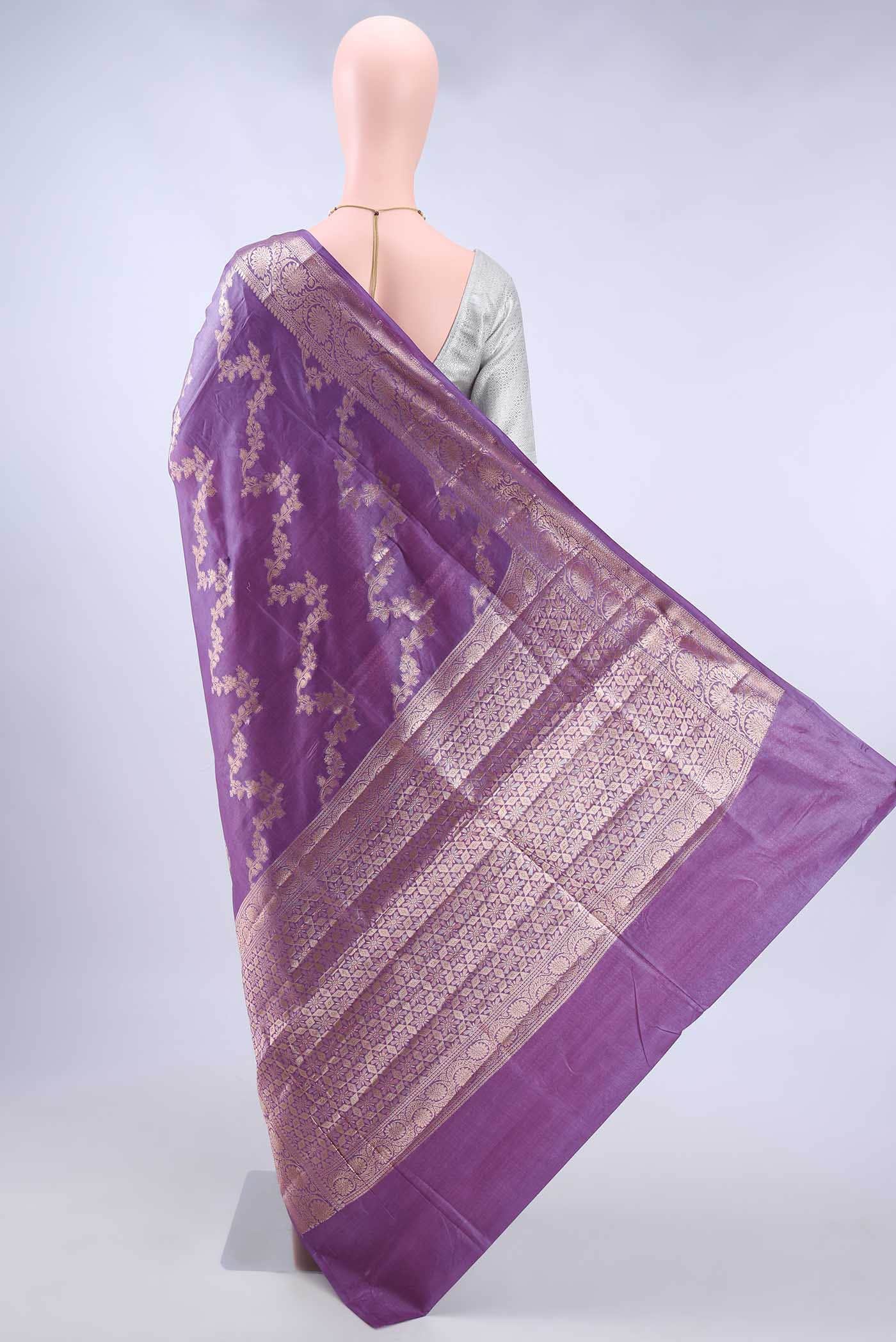 Magenta Banarasi Tussar Silk Saree - Image 2