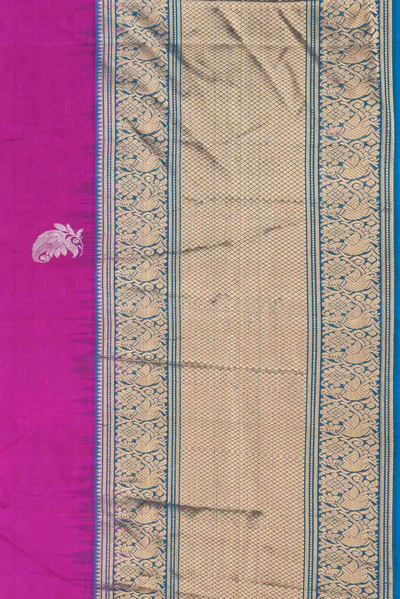 Magenta Dual Tone Gadwal Silk Saree - Image 5