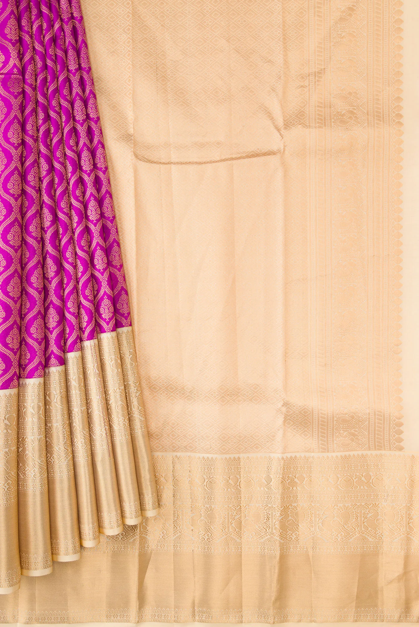 Magenta Kanchipuram Silk Saree - Image 4