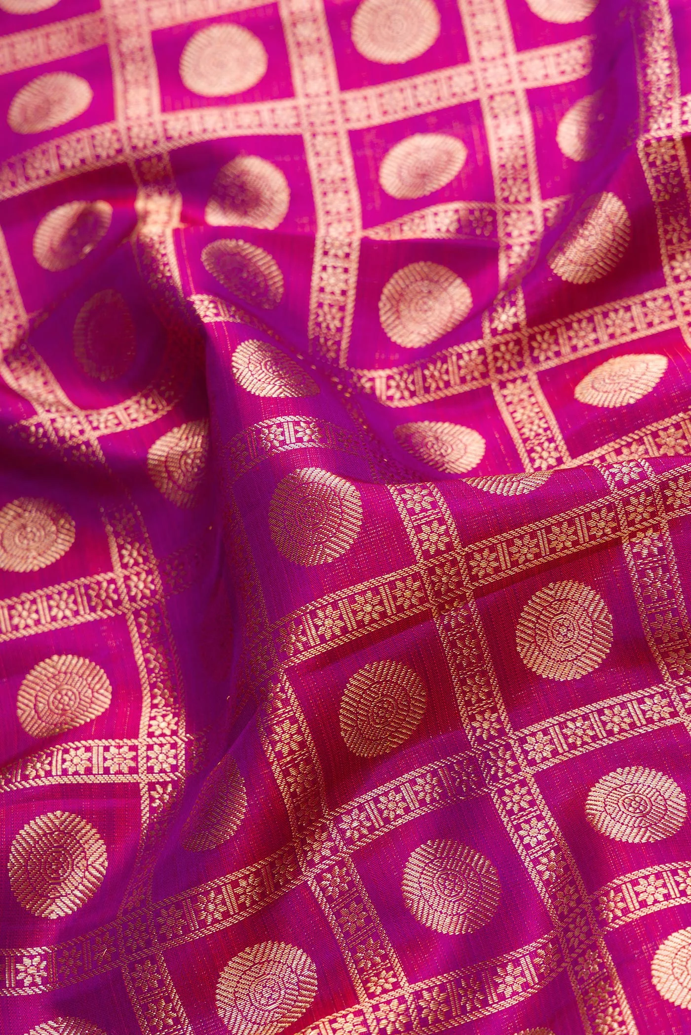 Magenta Kanchipuram Silk Saree - Image 2