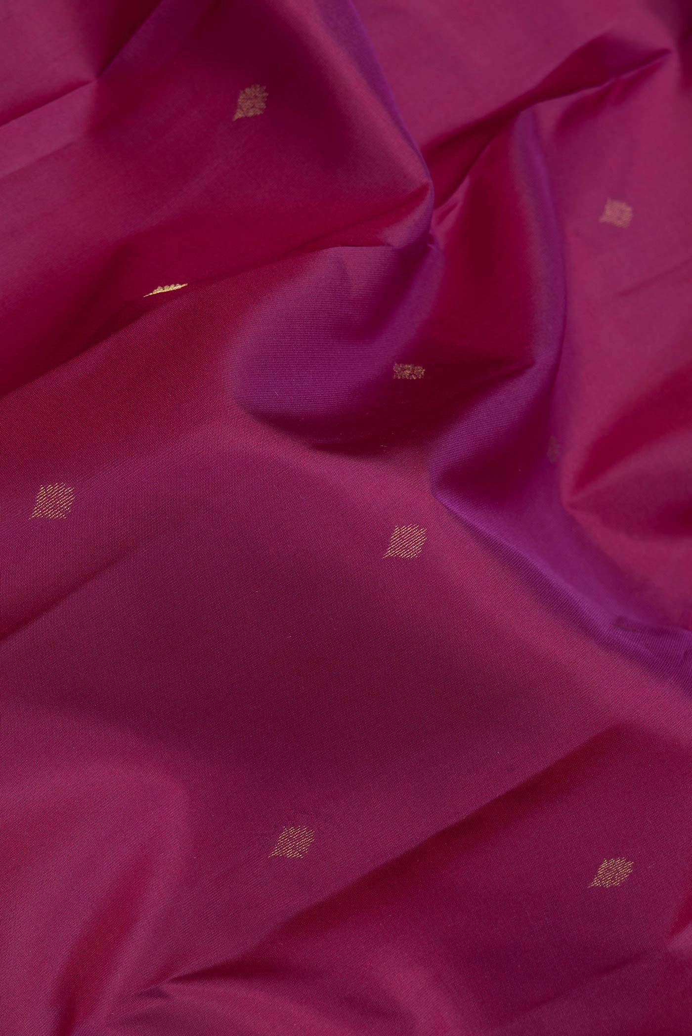 Magenta Kanchipuram Silk Saree - Image 2
