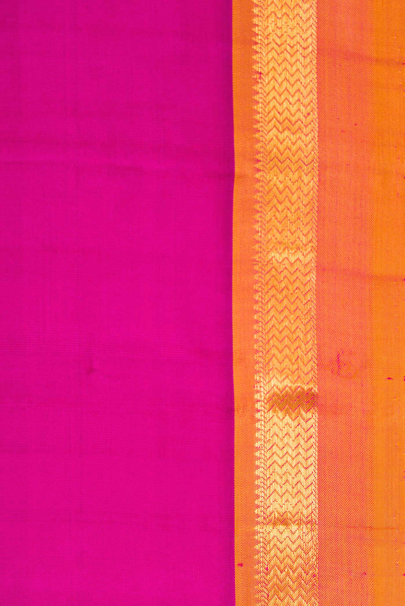 Magenta Kanjivaram Silk Saree - Image 3