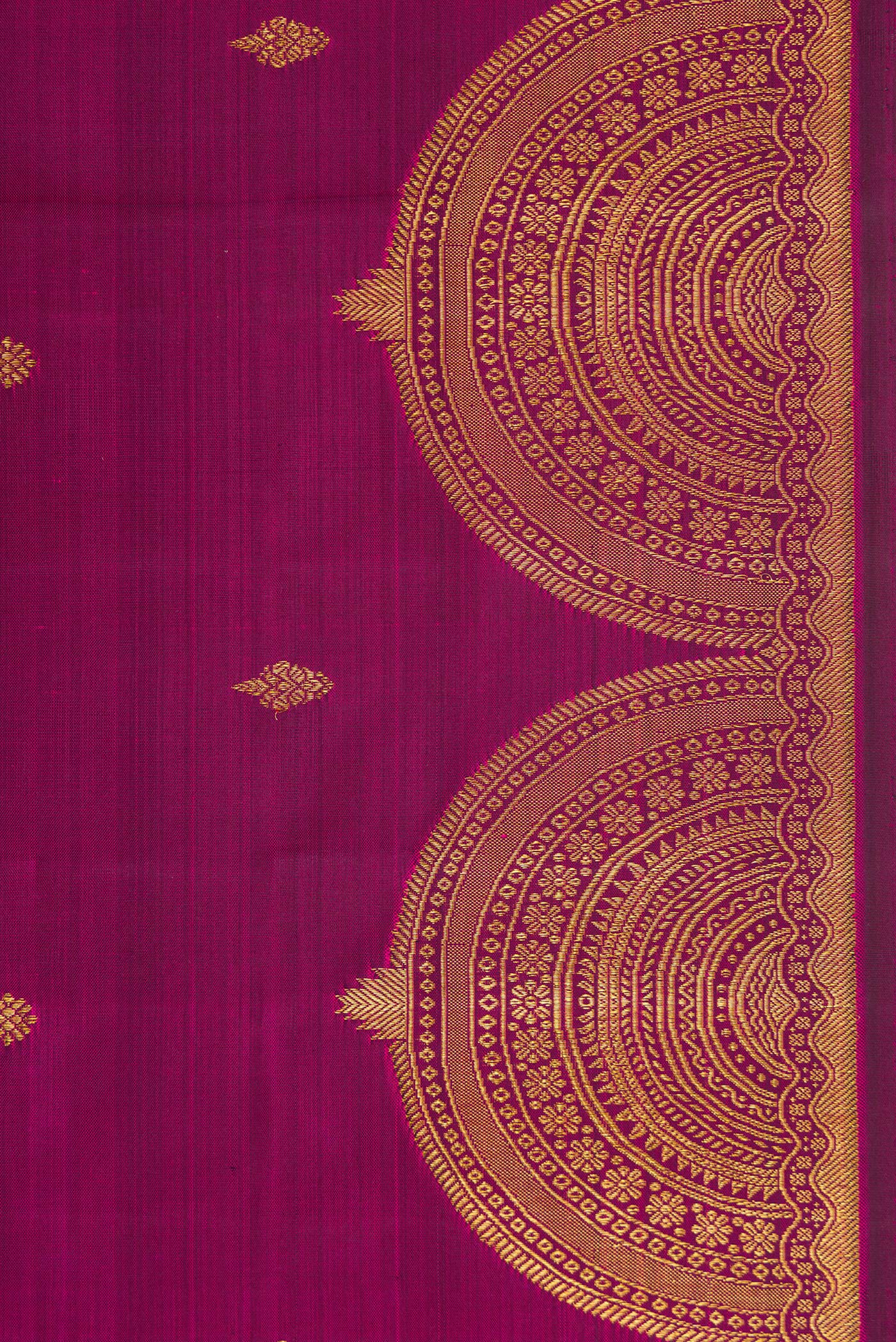 Magenta Kanjivaram Silk Saree - Image 3