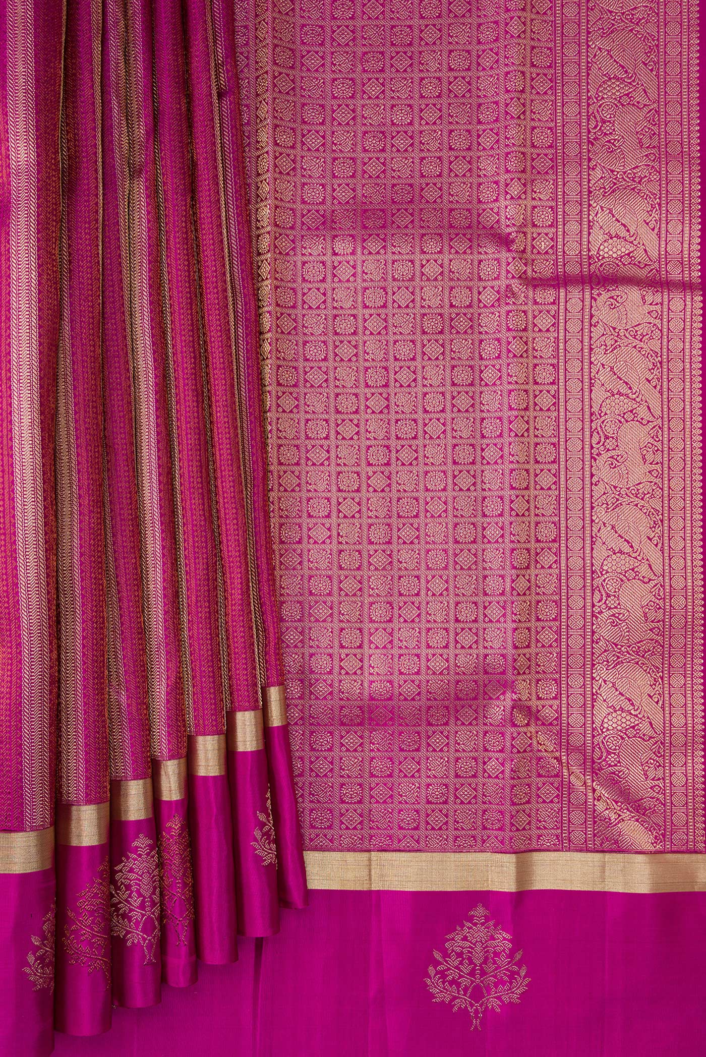 Magenta Kanjivaram Silk Saree - Image 4