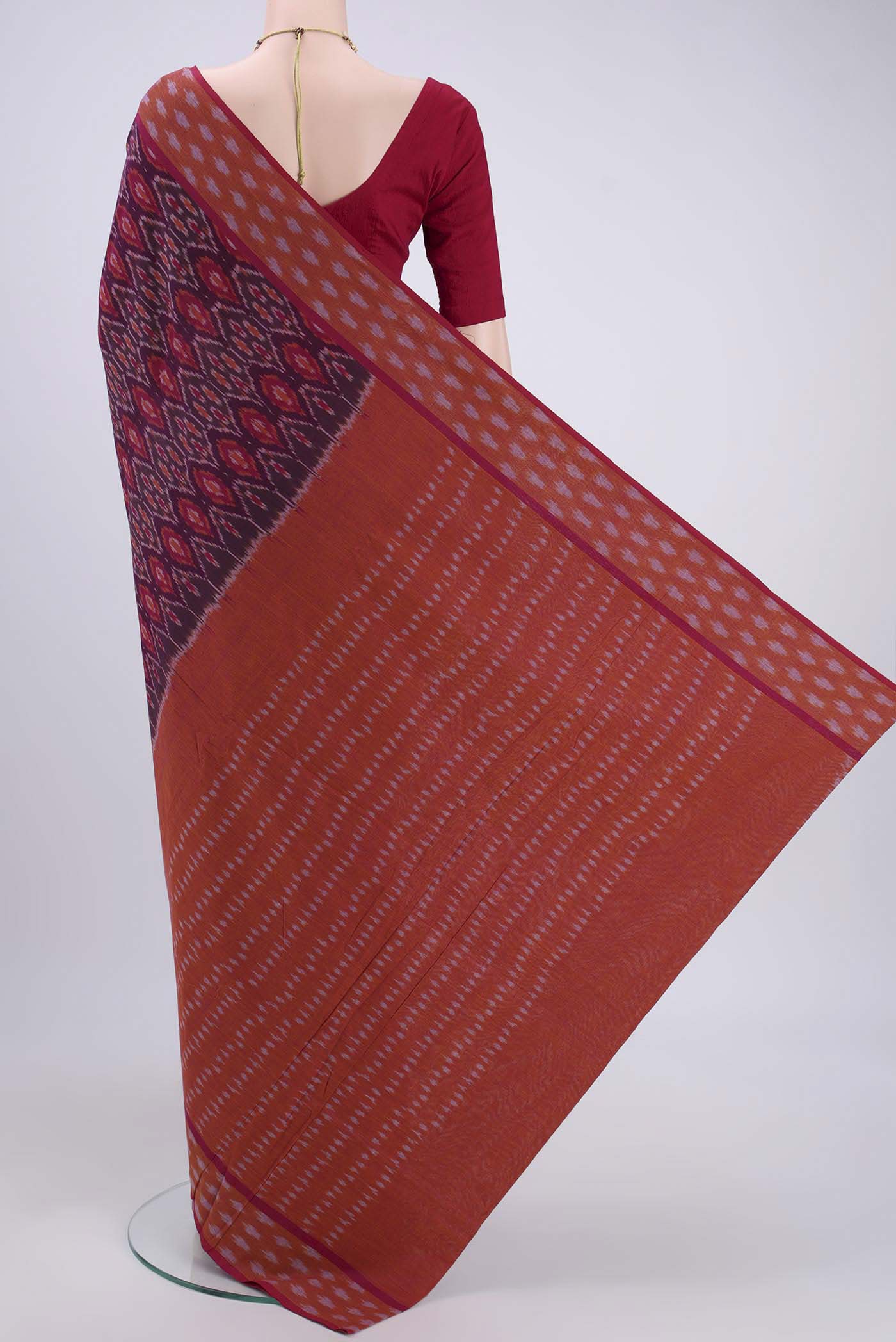 Maroon Pochampally Cotton Saree - Image 3
