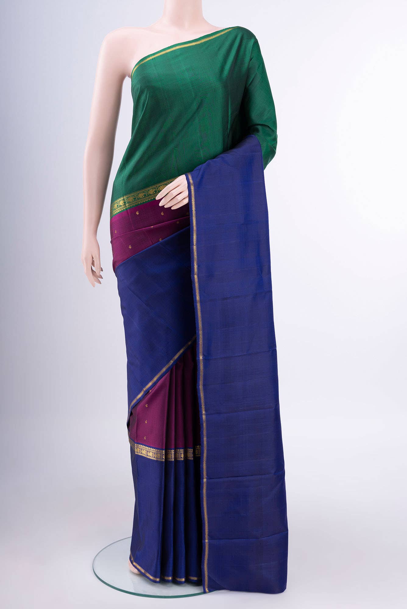Magenta Kanchipuram Saree - Image 2