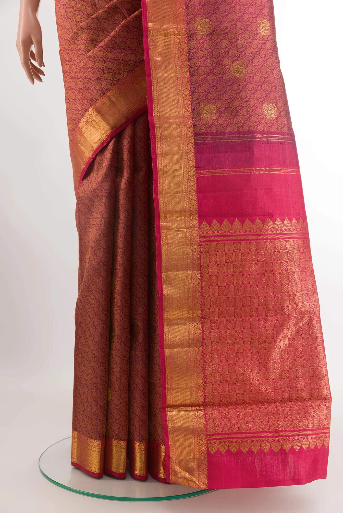 Maroon Kanjivaram Silk Saree - Image 3