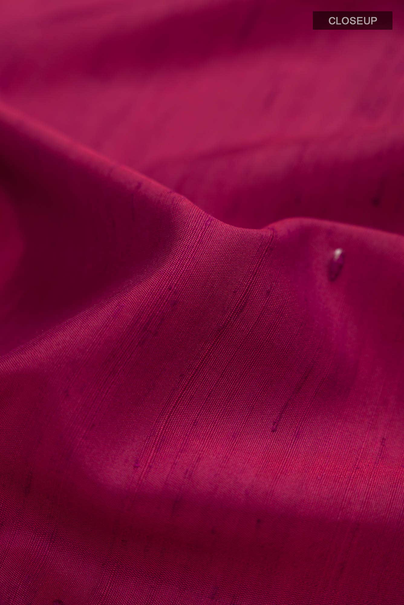 Magenta Soft Silk Saree - Image 3