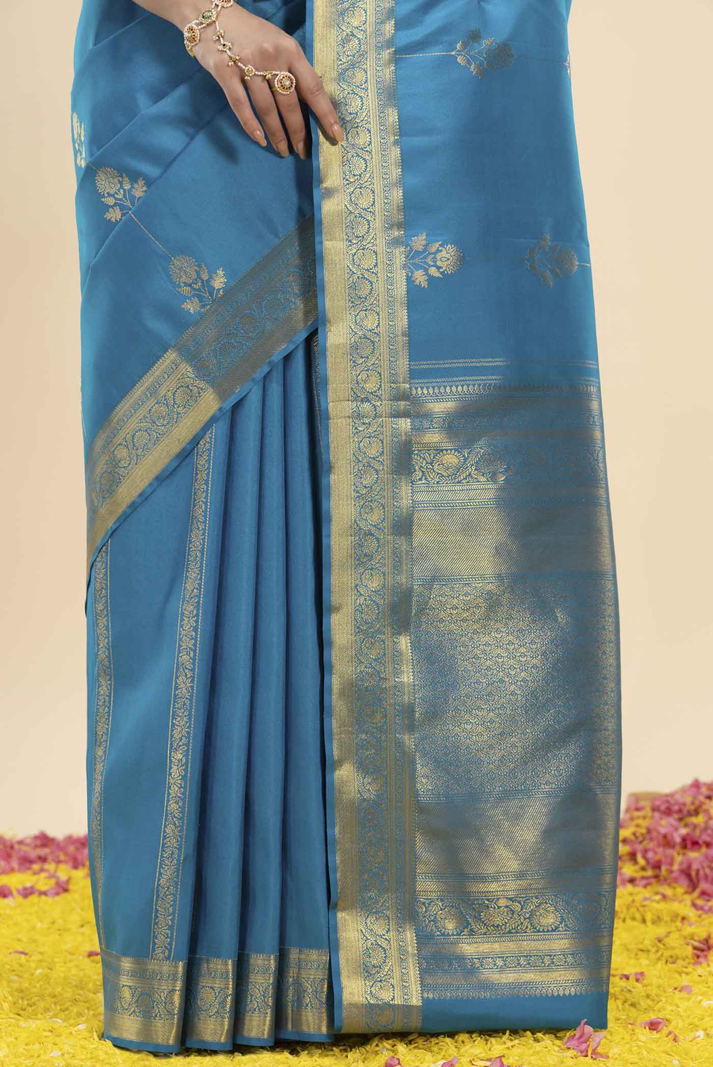 Mallika-Blue Kanchipuram Silk Saree - Image 5